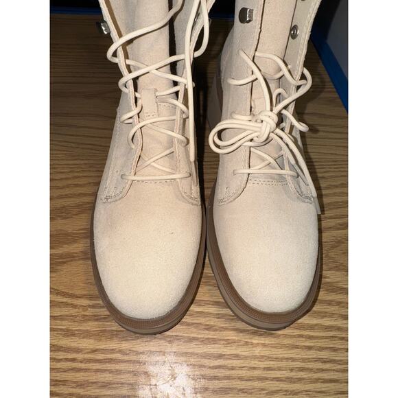 size 8.5 women’s Sorel Hi-Line Heel Lace in Bleached Ceramic/Caribou Buff - Picture 4 of 9